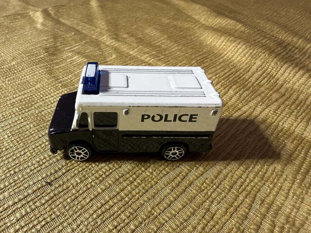 Maisto 1/64 Police Search Truck